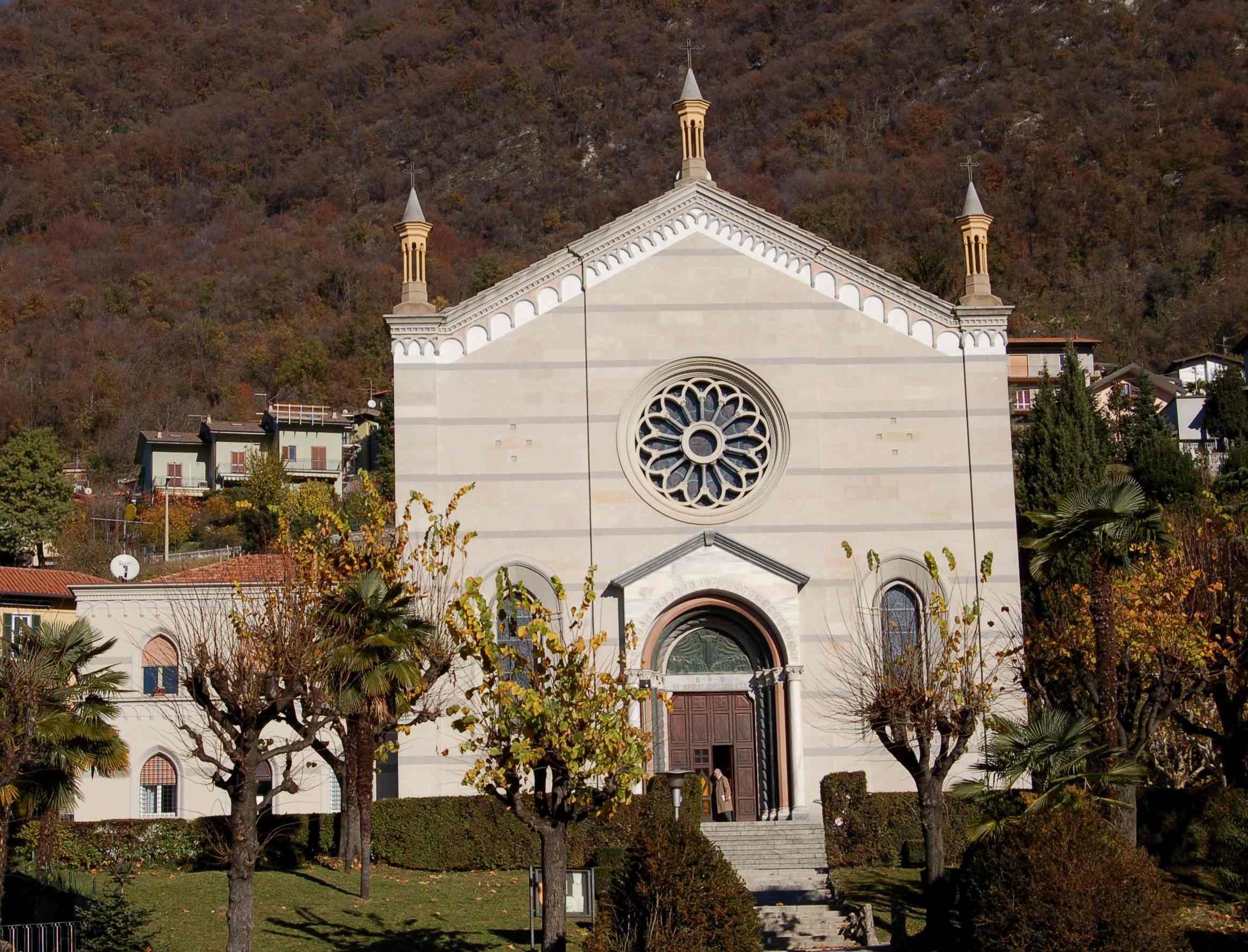 Santa Teresa Church