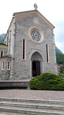 Chiesa di S. Salvatore e S. Teresa di Gesu Bambino